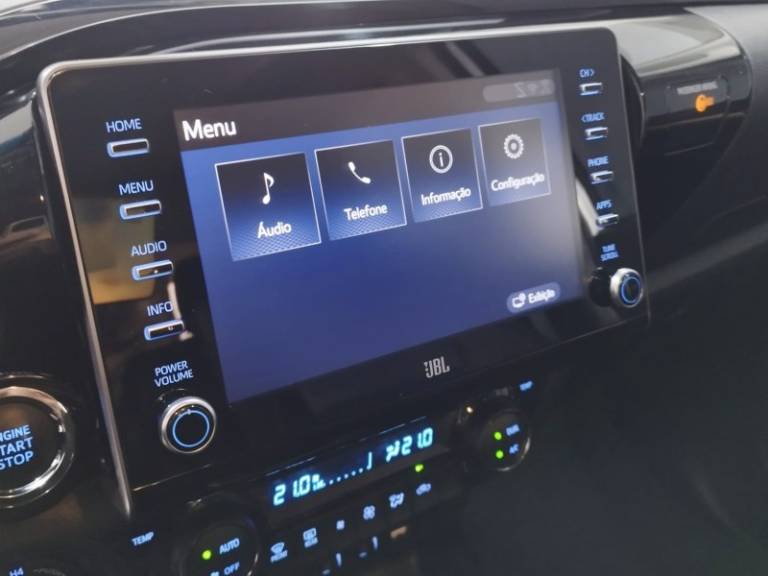 TOYOTA - HILUX - 2023/2023 - Branca - R$ 279.900,00