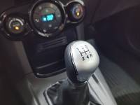 FORD - FIESTA - 2015/2016 - Branca - R$ 59.900,00