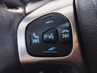 FORD - FIESTA - 2013/2014 - Vermelha - R$ 46.900,00