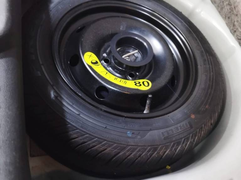 FORD - FIESTA - 2014/2015 - Branca - R$ 44.900,00