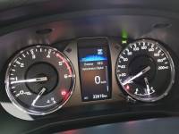 TOYOTA - HILUX - 2023/2023 - Branca - R$ 279.900,00