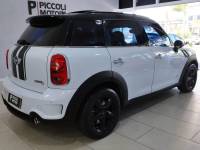 MINI - COUNTRYMAN - 2010/2011 - Branca - R$ 92.000,00