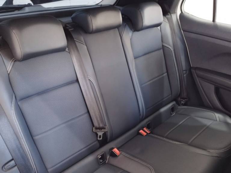 VOLKSWAGEN - T-CROSS - 2022/2023 - Branca - R$ 134.900,00