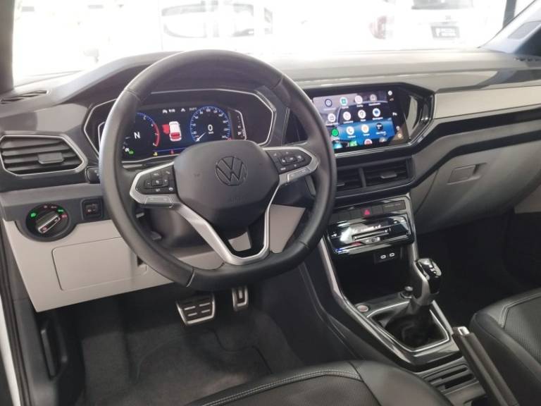 VOLKSWAGEN - T-CROSS - 2022/2023 - Branca - R$ 134.900,00