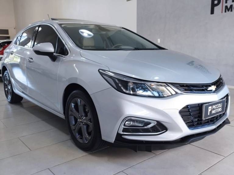 CHEVROLET - CRUZE - 2019/2019 - Prata - R$ 109.900,00