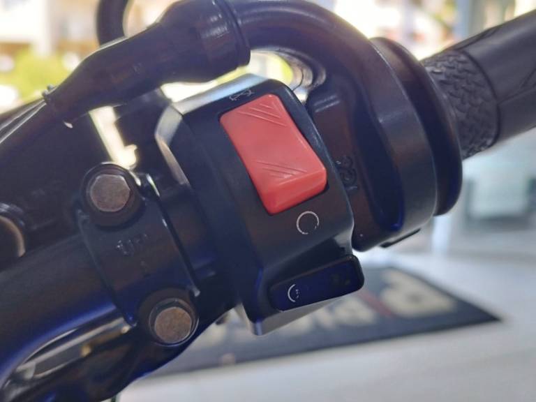 YAMAHA - FAZER - 2022/2022 - Azul - R$ 20.900,00