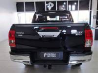 TOYOTA - HILUX - 2016/2016 - Preta - R$ 184.900,00