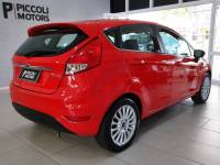 FORD - FIESTA - 2013/2014 - Vermelha - R$ 46.900,00
