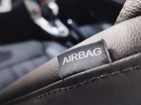 CHEVROLET - CRUZE - 2013/2014 - Branca - R$ 72.900,00