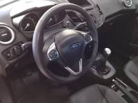 FORD - FIESTA - 2015/2016 - Branca - R$ 59.900,00