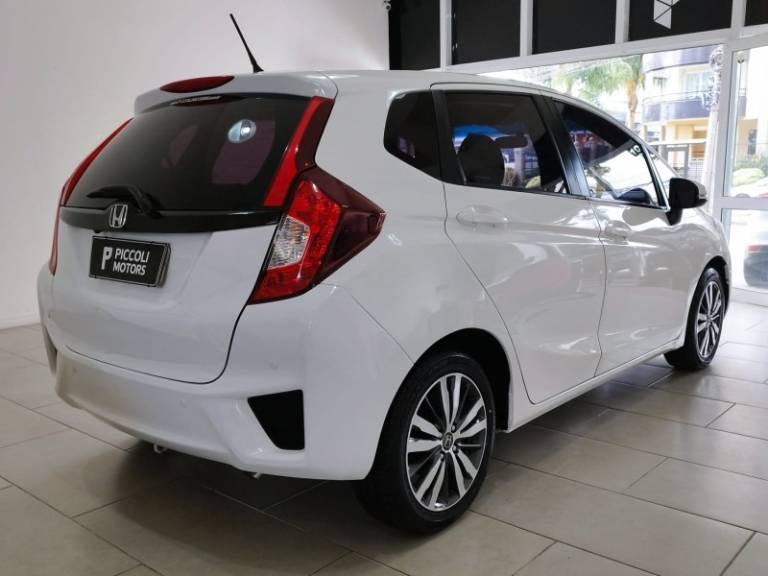 HONDA - FIT - 2014/2015 - Branca - R$ 68.900,00