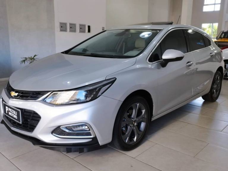 CHEVROLET - CRUZE - 2019/2019 - Prata - R$ 109.900,00