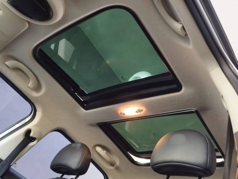 MINI - COUNTRYMAN - 2010/2011 - Branca - R$ 92.000,00