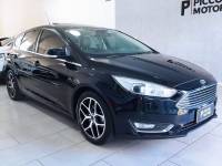 FORD - FOCUS - 2016/2016 - Preta - R$ 70.900,00