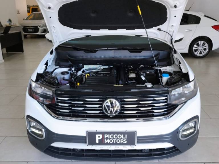 VOLKSWAGEN - T-CROSS - 2022/2023 - Branca - R$ 134.900,00