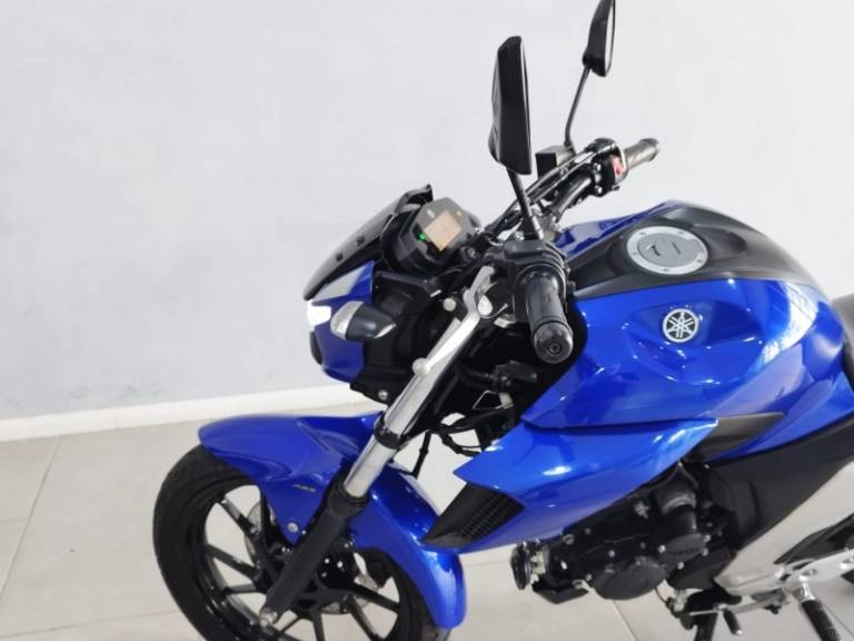 YAMAHA - FAZER - 2022/2022 - Azul - R$ 20.900,00