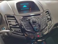 FORD - FIESTA - 2016/2017 - Branca - R$ 59.900,00