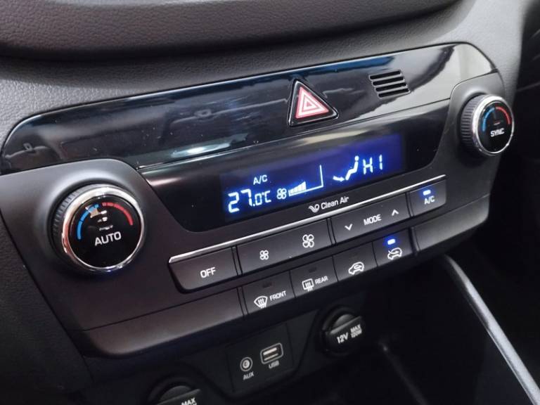 HYUNDAI - TUCSON - 2019/2020 - Branca - R$ 114.900,00