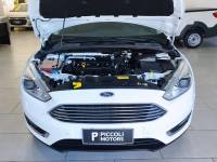 FORD - FOCUS - 2016/2016 - Branca - R$ 70.900,00