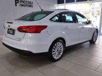 FORD - FOCUS - 2016/2016 - Branca - R$ 69.900,00