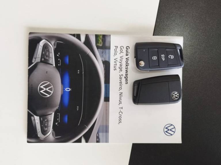 VOLKSWAGEN - T-CROSS - 2022/2023 - Branca - R$ 134.900,00