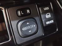 TOYOTA - ETIOS CROSS - 2017/2018 - Branca - R$ 64.900,00