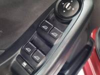 FORD - FIESTA - 2013/2014 - Vermelha - R$ 46.900,00