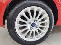 FORD - FIESTA - 2013/2014 - Vermelha - R$ 46.900,00