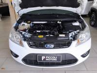 FORD - FOCUS - 2012/2013 - Branca - R$ 46.900,00