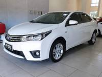 TOYOTA - COROLLA - 2014/2015 - Branca - R$ 81.900,00