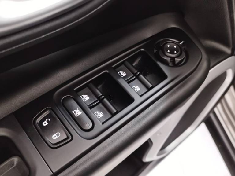 JEEP - RENEGADE - 2019/2019 - Cinza - R$ 104.900,00