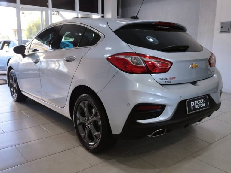 CHEVROLET - CRUZE - 2019/2019 - Prata - R$ 109.900,00