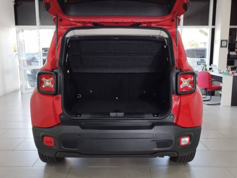 JEEP - RENEGADE - 2015/2016 - Vermelha - R$ 72.900,00