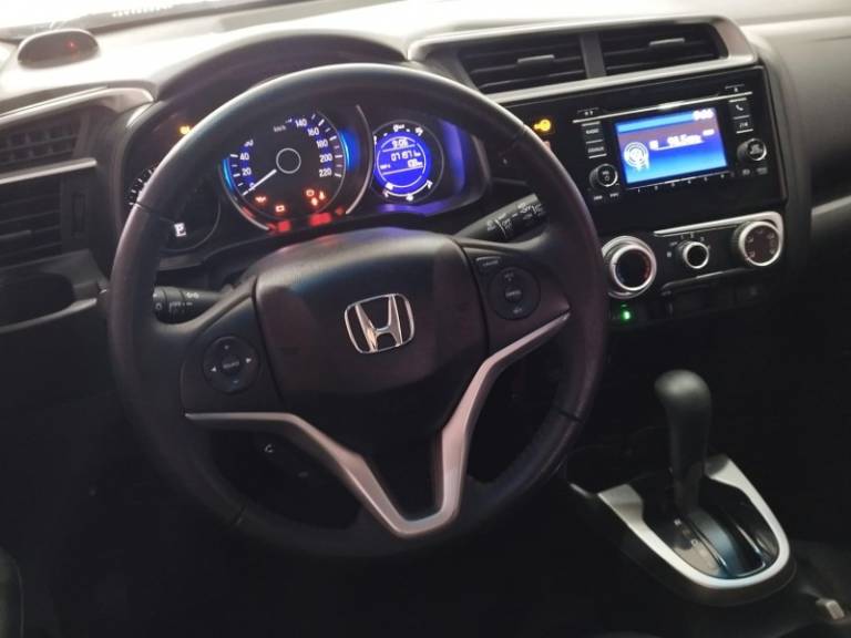 HONDA - FIT - 2014/2015 - Branca - R$ 68.900,00