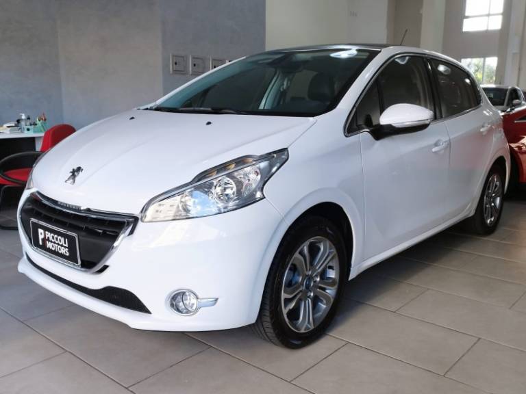 PEUGEOT - 208 - 2014/2015 - Branca - R$ 51.900,00
