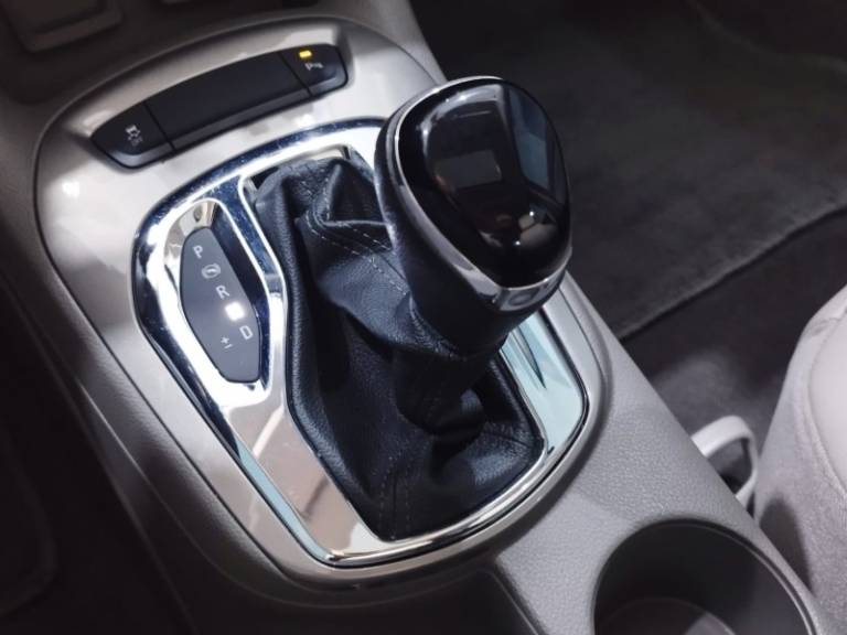 CHEVROLET - CRUZE - 2019/2019 - Prata - R$ 109.900,00